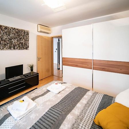 Free Parking! Soho Budapest 101, 4 Ppl, Ac, Superfast Wifi, Tv Екстериор снимка
